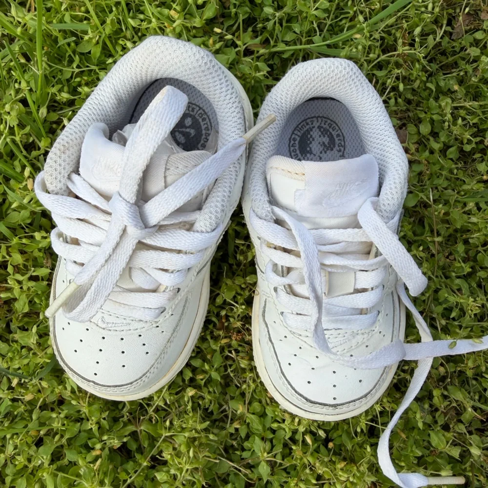 Nike Air Force 1 Infant Toddler Kids White Low-Top Leather Sneakers Sz-5c.‎   S